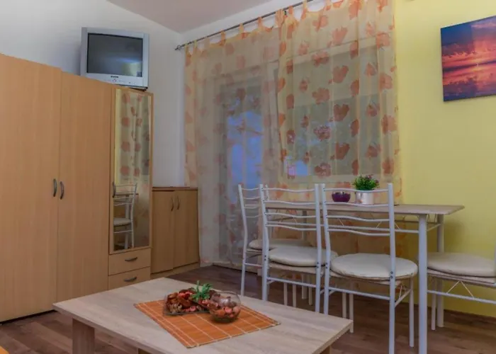 In With Sea View, Terrace, Air Conditioning, Wifi 4628-3 Appartamento *